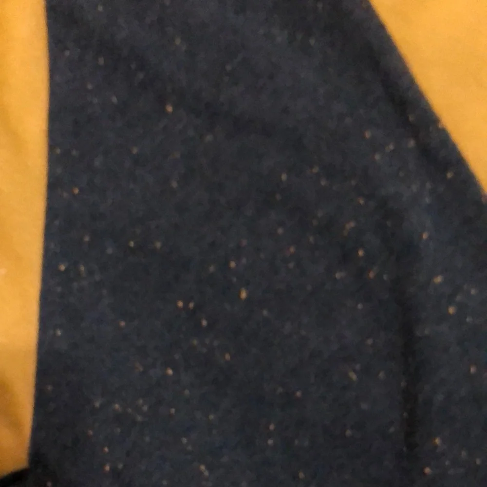 Nike Mustard and Navy Raglan Tee - Picture 3 of 4